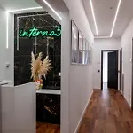 Interno 5 Неаполь